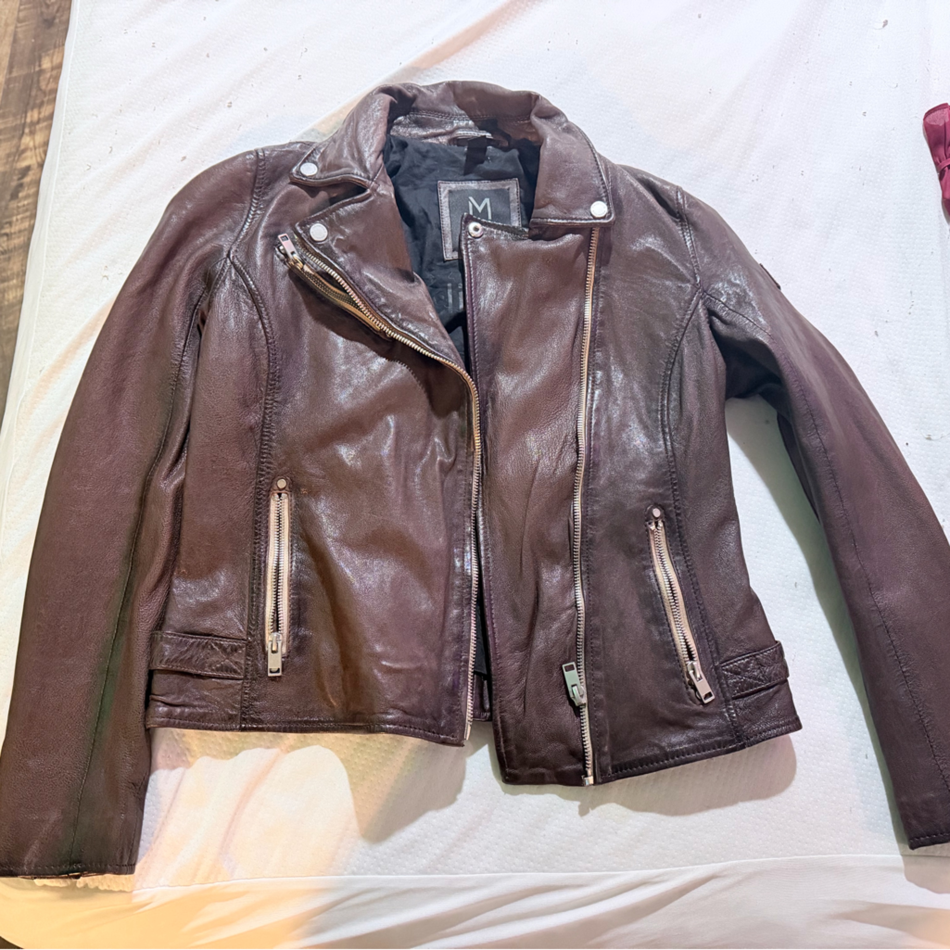 Elegant Dark Brown Leather Jacket For Women